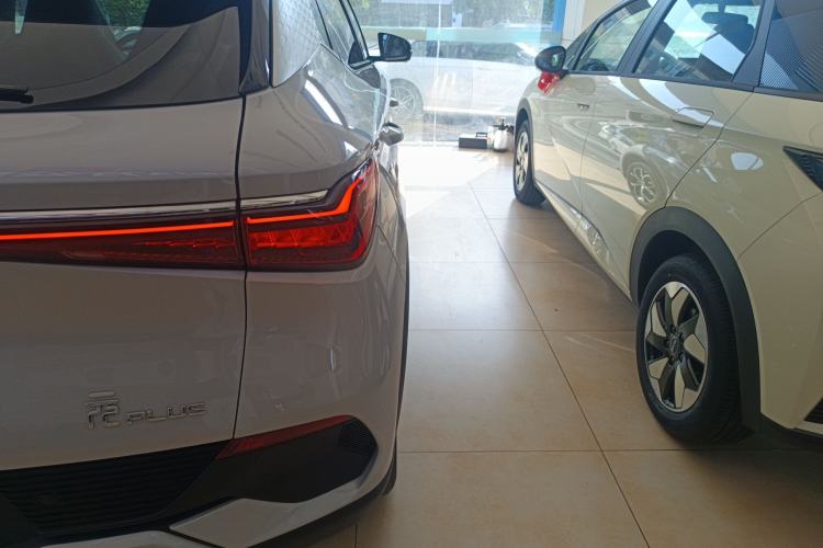 Used BYD Yuan PLUS 2025 Intelligent Driving Version 430 KM Beyond-Range Edition