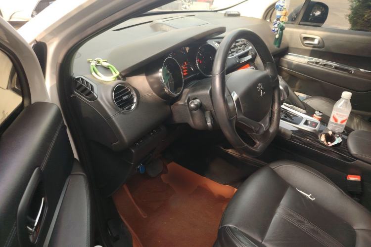 Used Peugeot 3008 2015 2.0L Automatic Trend Edition