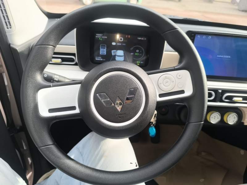 Used Wuling Hongguang MINIEV 2024 3rd Generation 215km Youth Edition — 10