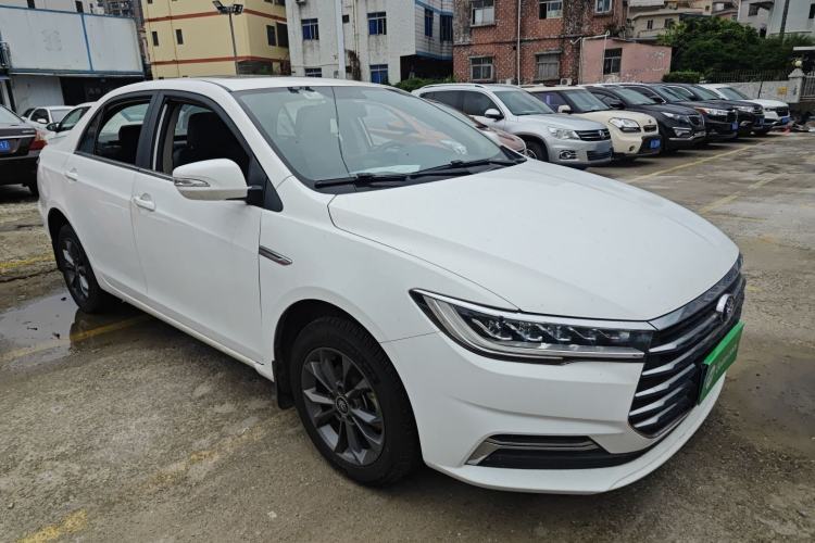 Used BYD Qin 2019 1.5L Automatic Prestige Model Front Right 45 Deg