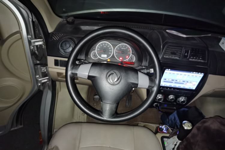 Used Dongfeng Xiaokang C37 2016 1.5L Standard II DK15-06 Steering Wheel