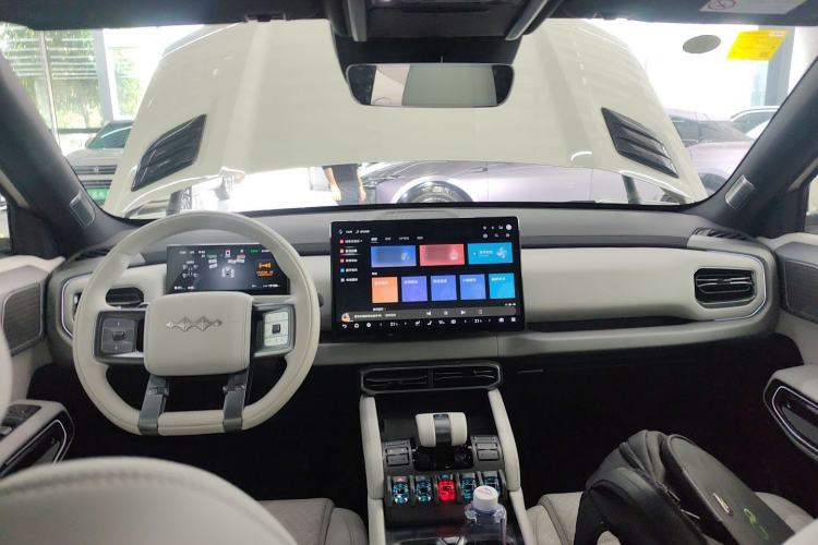 Used Formula Leopard Titanium 3 2025 501KM All-Wheel Drive Intelligent Driving Ultra Version
