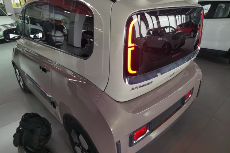 Used Baojun KiWi EV 2023 Smart Luxury Edition Lithium Iron Phosphate Exterior 2