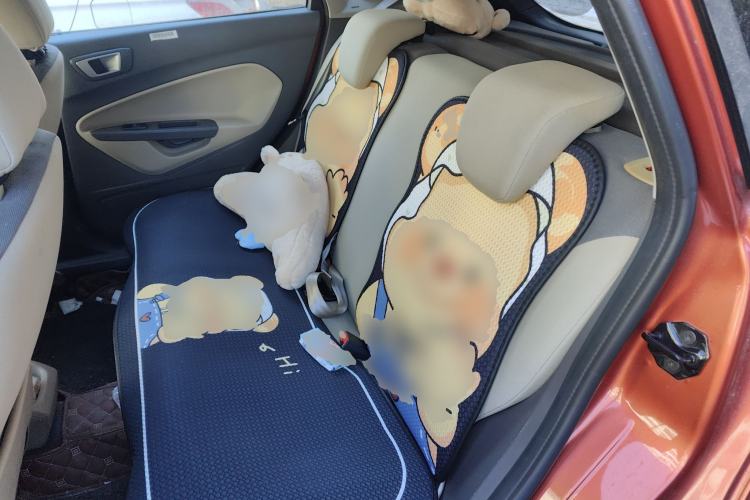 Used Ford Fiesta 2011 Hatchback 1.5L Automatic Fashion Edition
