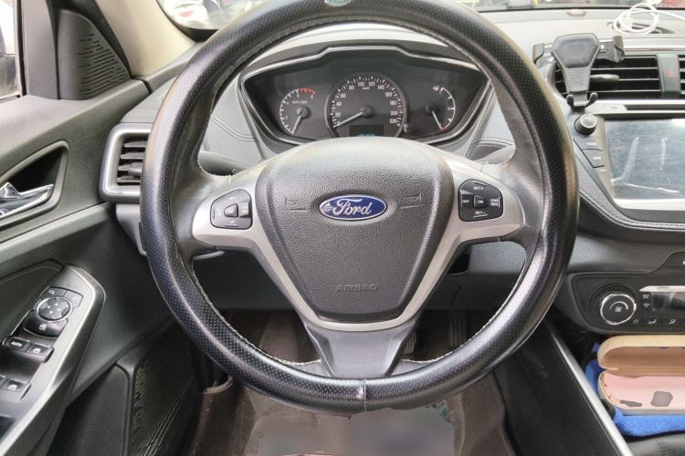 Used Ford Escort 2017 Happy Edition 1.5L Manual Fashion Model