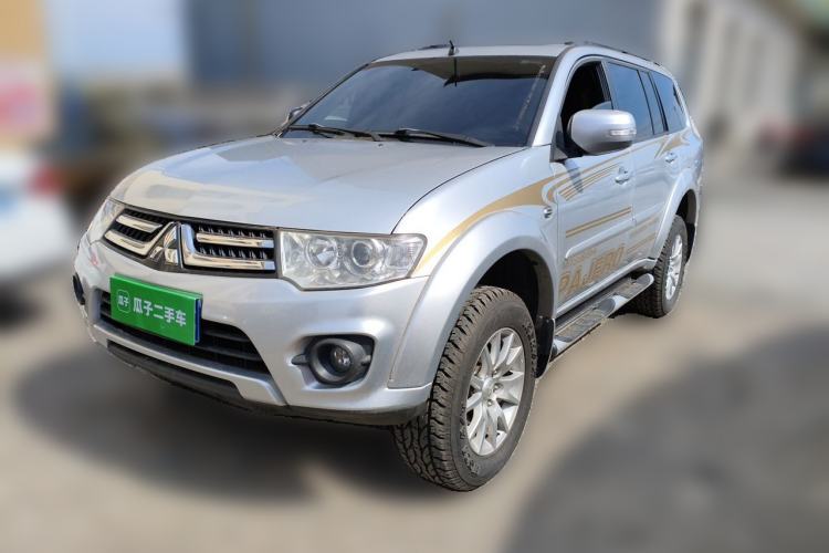 Used Mitsubishi Pajero Sport 2013 3.0L Automatic Two-Wheel Drive Luxury Edition