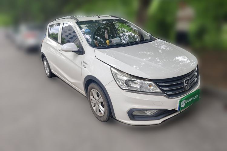 Used Baojun 310 2017 1.5L Manual Fashion Model
