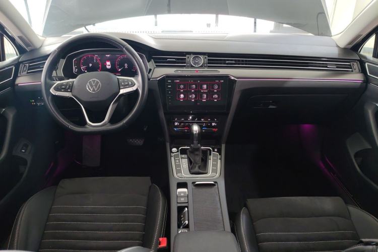 Used Volkswagen Magotan 2020 330TSI DSG Luxury Edition Center Console