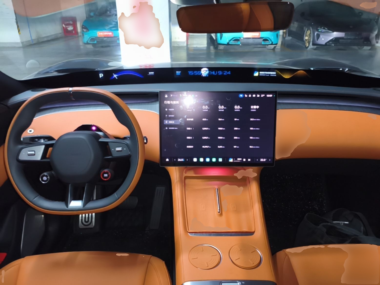Xiaomi Auto YU7 2025 Ultra-Long Range All-Wheel Drive Pro Version — снимка 14