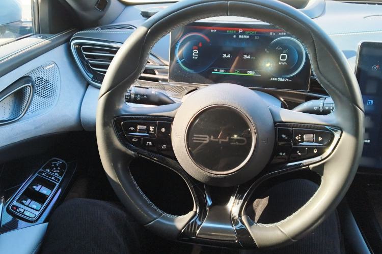 Used BYD Seal 2022 650 km All-Wheel-Drive Performance Version