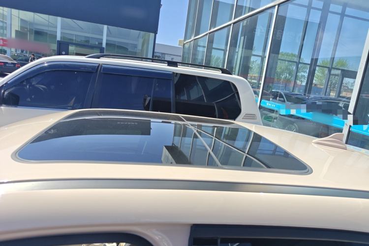 Used ORA Good Cat 2023 401 km Standard Range Prestige Version Lithium Iron Phosphate Roof