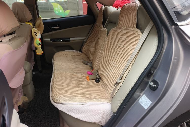 Used CHANGAN Eado 2012 1.6L Manual Luxury Model China IV Standard