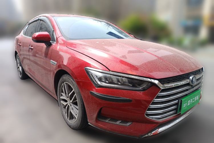 Used BYD Qin Pro New Energy 2019 DM Super Edition 1.5TI Automatic Smart Connect Speedy Model China VI Standard Front Right 45 Deg