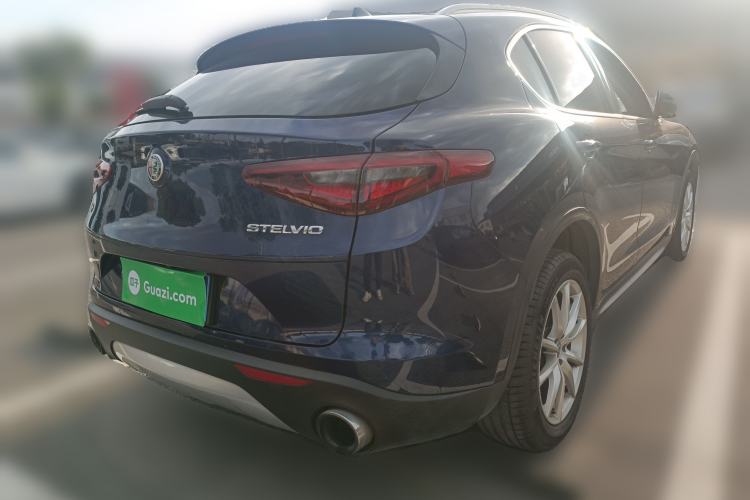 Used Alfa Romeo Stelvio 2017 2.0T 200HP Luxury Edition
