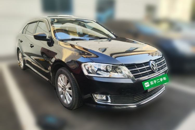 Used Volkswagen Lavida 2013 1.6L Manual Comfort Edition
