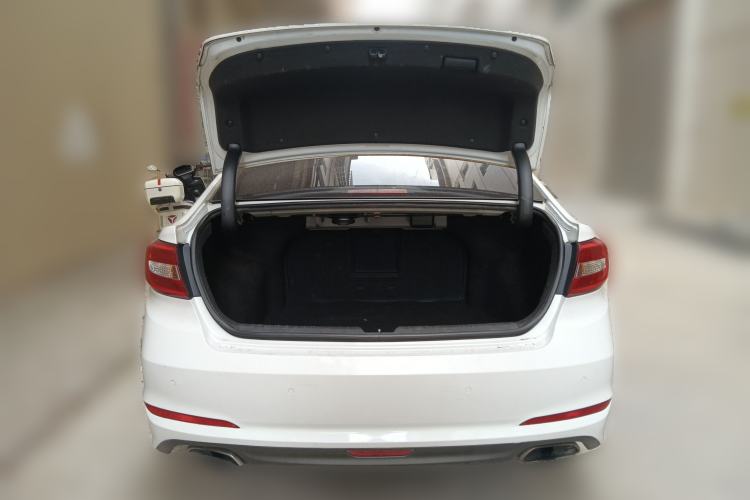 Used Hyundai Sonata 2015 1.6T GLS Smart Model Trunk