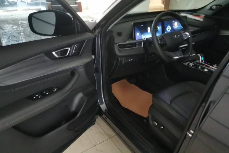 Used Chery Tiggo 8 PLUS 2022 290TGDI DCT Haoting Edition+