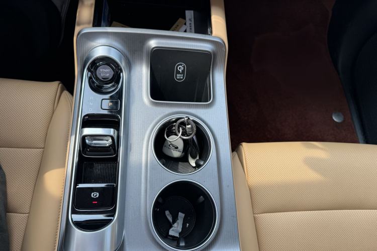 Used GAC Trumpchi E8 2024 Honor Series 2.0L Honor Edition Interior 6