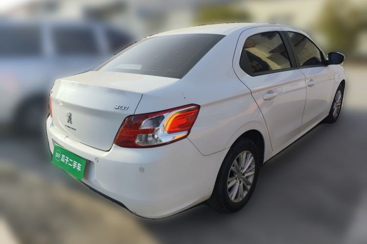 Used Peugeot 301 2014 1.6L Manual Comfort Edition
