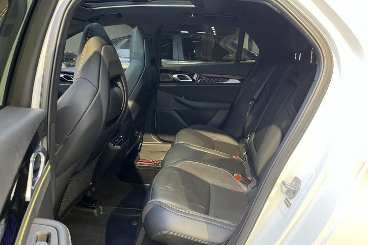 Used Lynk & Co 03 2023 2.0TD DCT JingPro
