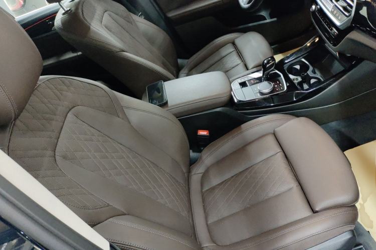 Used BMW X3 2023 xDrive25i M Sport Package Right Front Seat