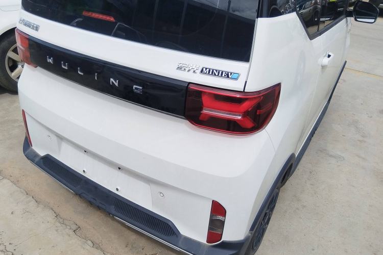 Used Wuling Hongguang MINIEV 2022 GAMEBOY 200km Gaming Edition with Lithium Iron Phosphate