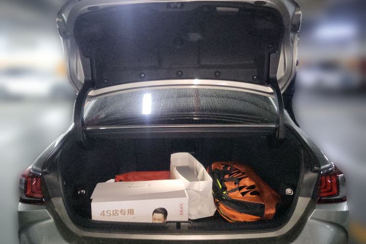 Used Lexus ES 2024 200 Premium Edition
