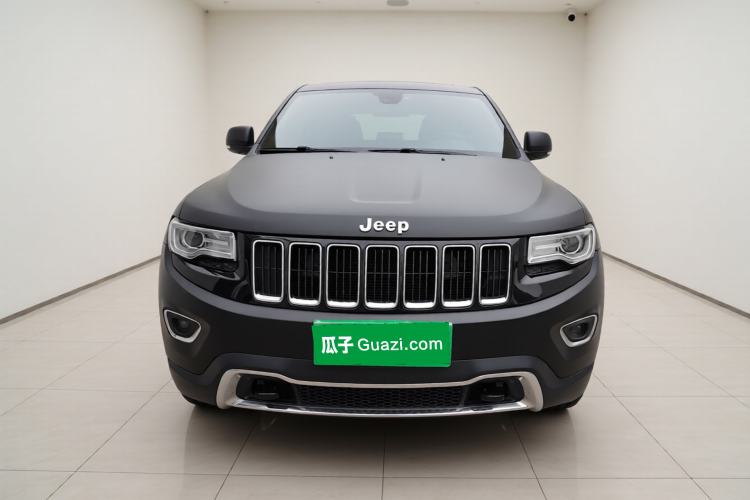 Used Jeep Grand Cherokee 2016 3.0L Comfort Navigation Edition Exterior 1