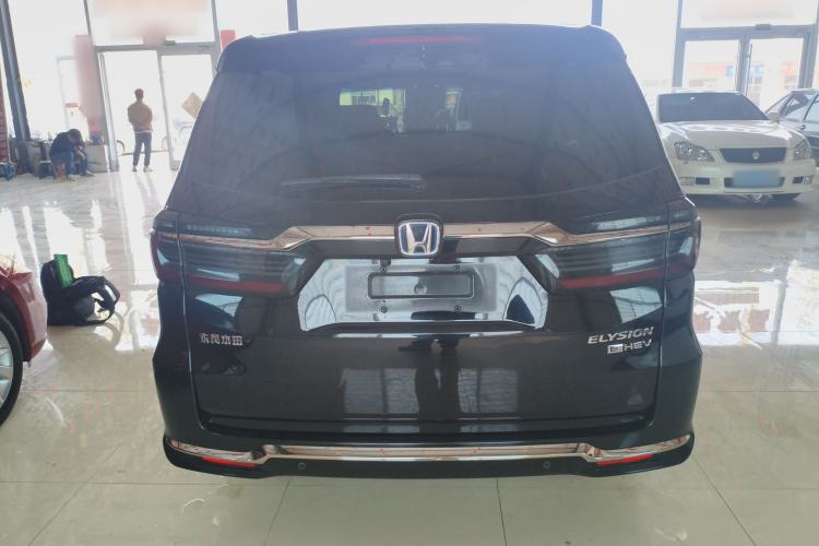 Used Honda Elysion 2022 2.0L eHEV Luxury Edition
