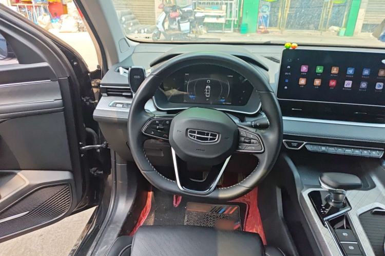 Used Geely Auto Preface 2023 2.0TD Luxury Version Steering Wheel