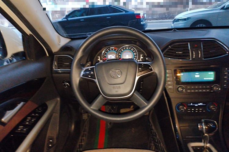 Used BAIC Senova D70 2018 Performance Version 1.8T Comfort Version Steering Wheel