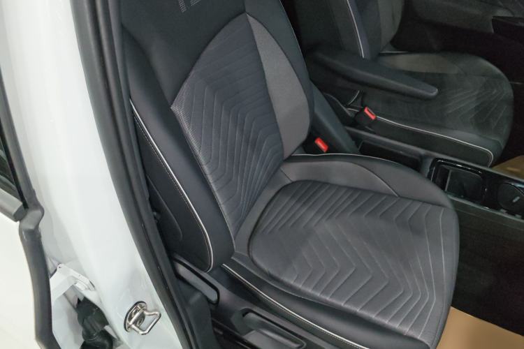 Used Volkswagen ID.3 2024 Pure & Smart Edition
