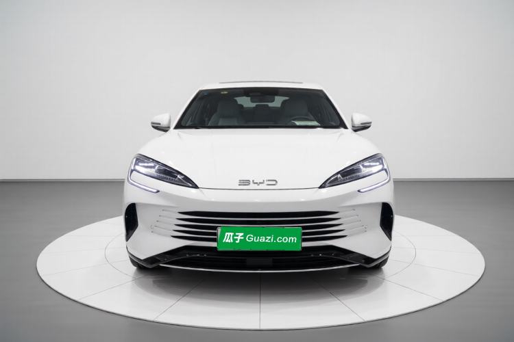 Used BYD Seal 2023 DM-i 1.5L 121km Prestige Model