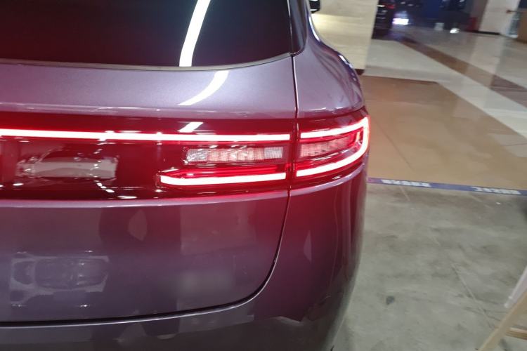 Used Hima AITO M5 2025 Extended-Range Ultra All-Wheel-Drive Version Exterior 3