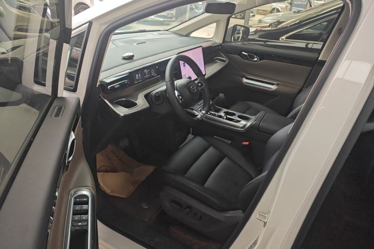 Used GAC Trumpchi E8 2024 Honor Series 2.0L Honor Edition