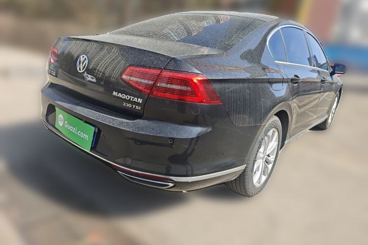 Used Volkswagen Magotan 2017 330TSI DSG Luxury Model
