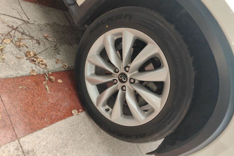 Used Infiniti QX50 2018 2.0T Two-Wheel Drive Fashion Edition