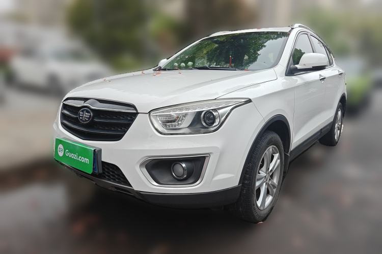 Used Bestune X80 2016 2.0L automatic Comfort trim level