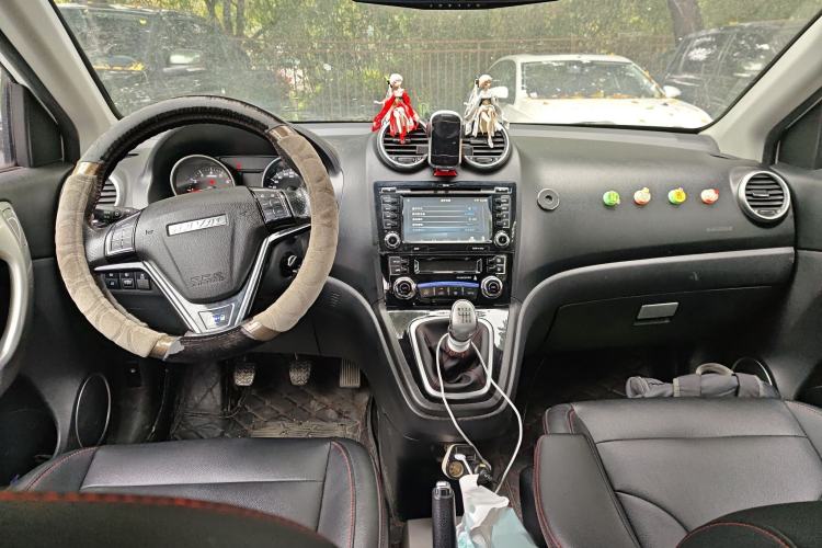 Used Haval H6 2016 Upgraded Model 1.5T Manual Two-Wheel Drive Elite Version