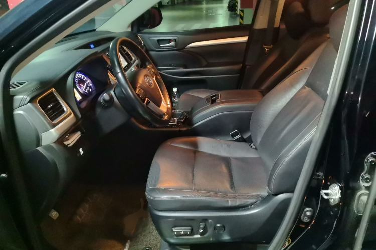 Used Toyota Highlander 2017 2.0T Four-Wheel Drive Luxury Edition 7 Seats
