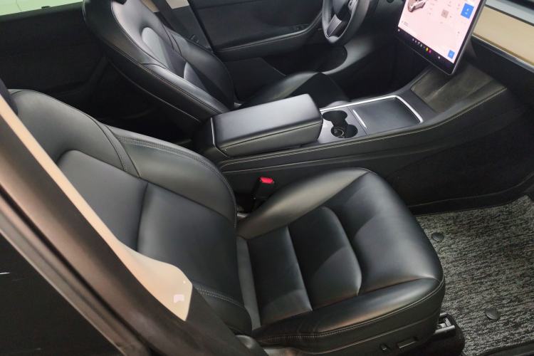 Used Tesla Model Y 2021 Standard Range Rear-Wheel Drive Version