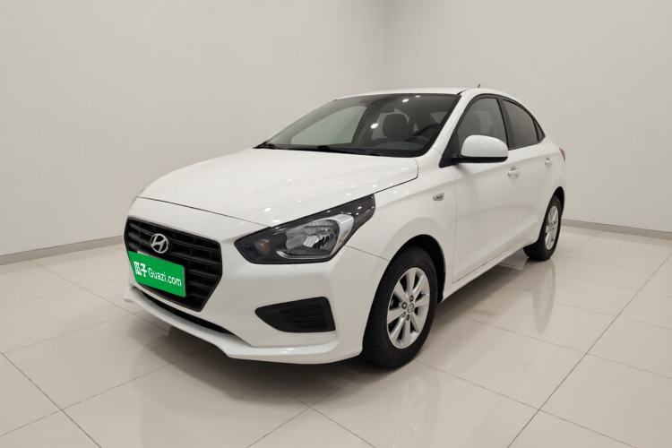 Used Hyundai Verna (older generation) 2017 1.4L Manual Refreshed Version China VI Standard