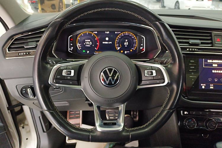 Used Volkswagen Tiguan L 2021 330TSI Automatic Two-Wheel Drive R-Line Enhanced Edition