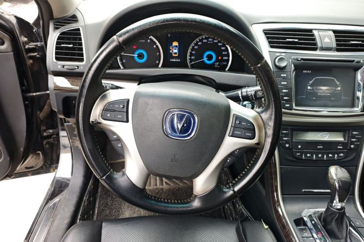 Used CHANGAN Raeton 2014 1.8T Automatic Prestige Anniversary Edition China IV Standard Steering Wheel