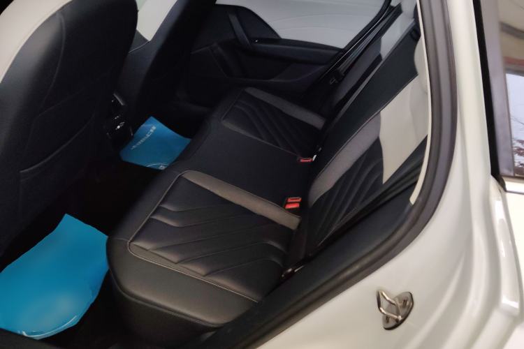 Used Volkswagen Tharu 2023 300TSI Two-Wheel-Drive Full Moon Edition
