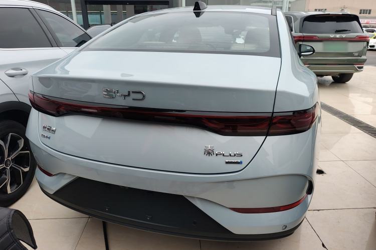 Used BYD Qin PLUS 2025 DM-i Smart Drive 120KM Superior Model
