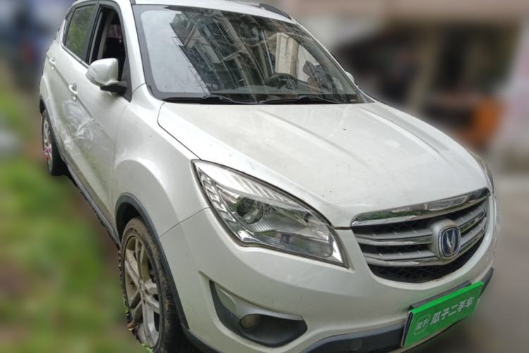 Used CHANGAN CS35 2016 1.6L Automatic Luxury Model China V Standard Front Right 45 Deg
