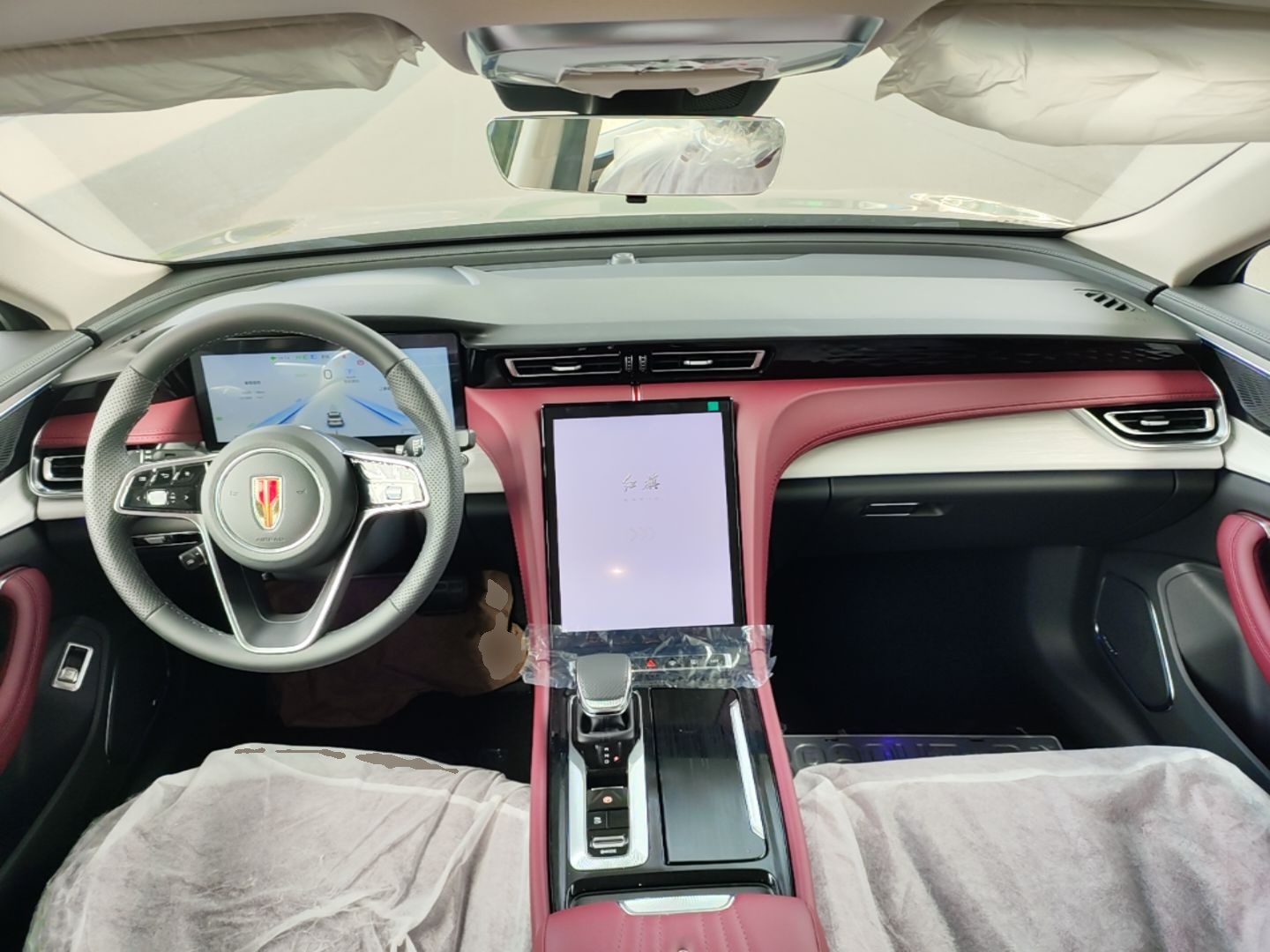 Hongqi H5 PHEV 2025 170 Super Hybrid Version — снимка 12