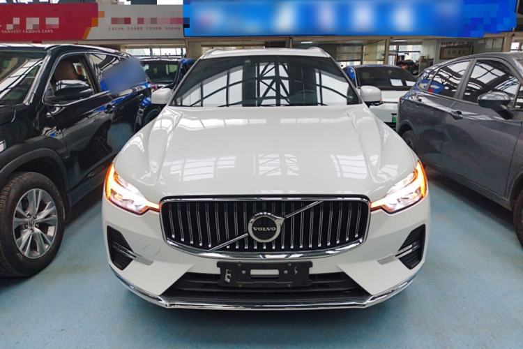 Used Volvo XC60 2022 B5 4x4 Smart Luxury Edition