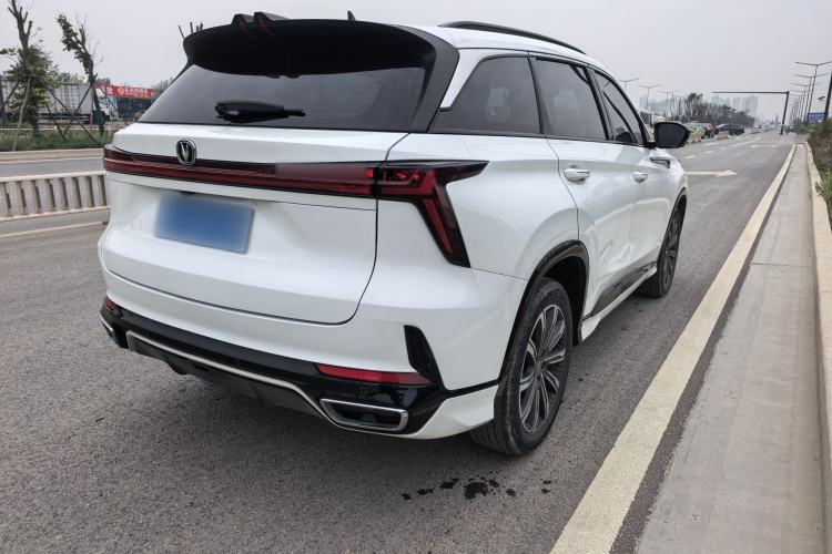 Used Changan CS75 PLUS 2024 3rd Generation Champion Edition 2.0T Intelligent Drive Performance Model
